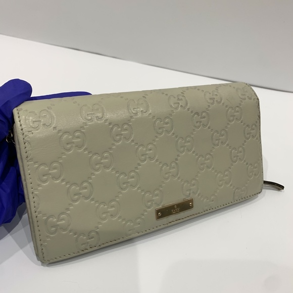 Gucci Beige Guccissima Chain Wallet Sku#85391 (Gently used, button loose) - Picture 15 of 15